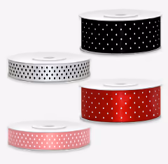 Geschenkband mit Punkten